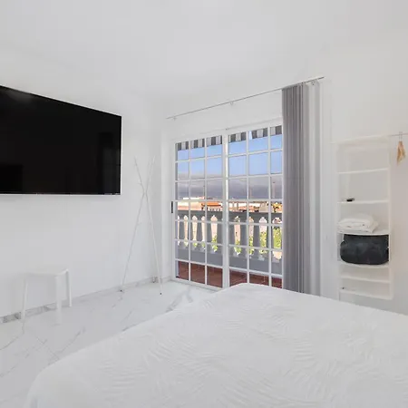 Room's La Tosquita
