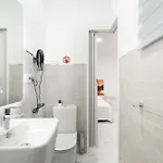 Room's La Tosquita *